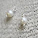 シルバー・ピアス・イヤーカフ用♪淡水パールチャーム