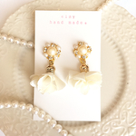 再販♡春待ち♡フラワータッセルピアス(ホワイト)♡送料込み