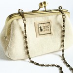 ジュートハンプのがま口ポーチ