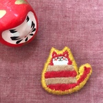 再販 だるま福ねこさんブローチ〜恋のパワー