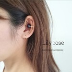 Lily rose all 14kgf  ツイスト フープ ピアス (小)