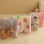 E再販*プリンセスの小さなポッケに８重ガーゼハンカチ4set*木馬*ネコとflower