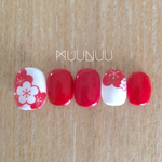 梅の花ネイル