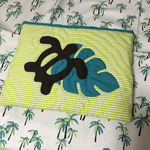 ホヌ柄ハワイアンキルトポーチ