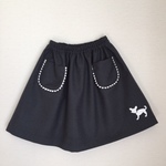 ウールのスカート（ポンポンと犬）　130サイズ