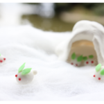 【祝・再販】雪うさぎのスタッドピアス