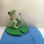 羊毛フェルトのカエルさん