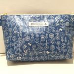 北欧風　花柄ラミネートポーチ　ブルー