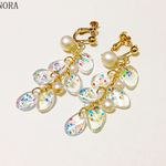 鱗のピアス(ポップ)