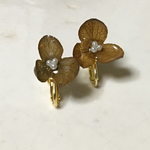 アジサイのイヤリング