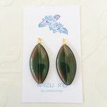 沈丁花を見つめて  イヤリング/ピアス