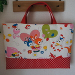 かわいいレトロなレッスンバック♪です