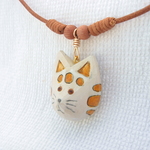 木彫りの猫ネックレス（５０センチ）