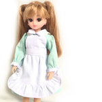 グリーンのワンピースとエプロンのセット（リカちゃん、ブライスサイズ）