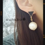 ㊻BIGパールとレザーチャームピアス＊レザー＊ヴィンテージ＊レトロ＊アンティーク＊パール風＊EMODA.moussy等