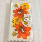【再販】受注制作✨黄花コスモス✨押し花素材 スマートフォン手帳型ケース