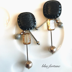 classical pendulum ピアス