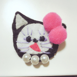  絵本から出てきた猫ちゃん     ヘアゴム＆コサージュ