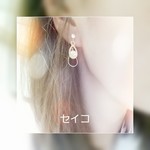 ダブル雫とシャネルストーンのノンホール樹脂ピアス