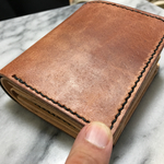 ハーマンオークとヌメ革のワイルド二つ折りミニ財布