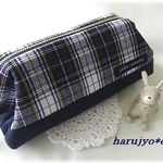 受注制作《入学・新学期》大容量＊ワイヤーペンケース・紺白系チェック