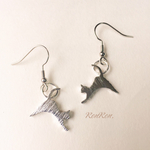 ジャンピングキャット ピアス／イヤリング＊シルバー