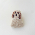 シーズーの刺繍ブローチ