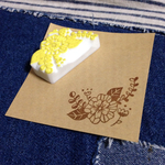 お花と葉っぱのはんこ