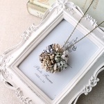 布花　otona花びらネックレス