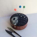 着物リメイク　針刺し　ピンクッション