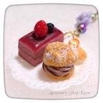 【チャーム】ラズベリーショコラケーキとチョコシュークリームのプレート🍰