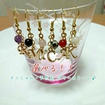 選べる！イニシャルピアス♪