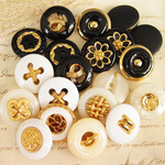■１セット限り■豪華ミックス■20個入■20mm■ビンテージボタン (ホワイト、ゴールドセット) [0859] 