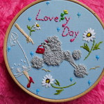 《送料フリー》シルバープードル刺繍壁飾り🐩