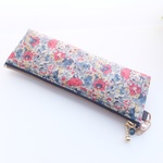 【再販】LIBERTY　リバティ　Claire-Aude 　クレアオード　レッドネイビー系 　ビニコのマチ付ペンケースＳ