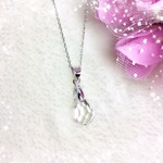 ★セール 1000円➡︎880円  ✨ドロップ形水晶のネックレス