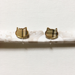 チェック模様の猫イヤリング
