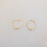 ドロップビーズのフープピアス　クリア