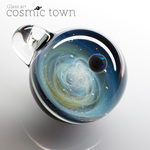 【cosmic town】1点物 宇宙モチーフガラスペンダント / ネックレス  ギフトボックス & 鹿革紐付【オパール入り】