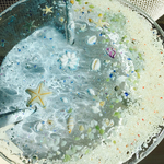 浅瀬のムーンビーチ ミニ シェルと波紋   ガラスサイドテーブル〜Minamo〜