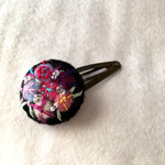 小花のパッチンどめ