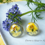 【送料無料】ピアス I orecchini con resina di fiori ビオラのピアス 黄色にほんのり青