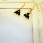 ダブルトライアングルピアス《イヤリング》