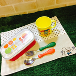 ＊送料無料＊ランチョンマット(腹ペコくまさん)