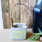 JUNKセメント鉢