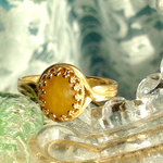 天然石 アラゴナイトring(ゴールドカラー・クラウンring）