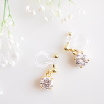 一粒ジルコニア(6mm)　揺れるピアス/樹脂ノンホールピアス（イヤリング）