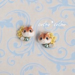 リスと菜の花ピアス/イヤリング