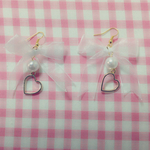 ハートリボンピアス