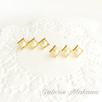 再販(ㅅ˘˘)♡*.+゜小窓から覗くパール達のイヤリング/ピアス